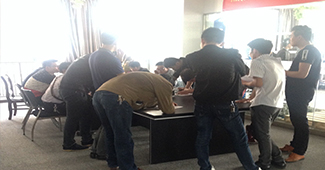 勝通貨架安裝團(tuán)隊(duì)火爆應(yīng)聘現(xiàn)場(chǎng)