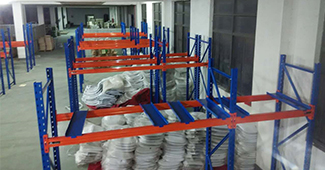 網(wǎng)絡(luò)時(shí)代 勝通重型貨架廠家直銷