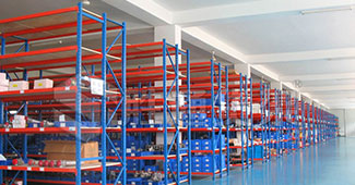 重型貨架的分類有哪些？勝通貨架帶你了解重型貨架