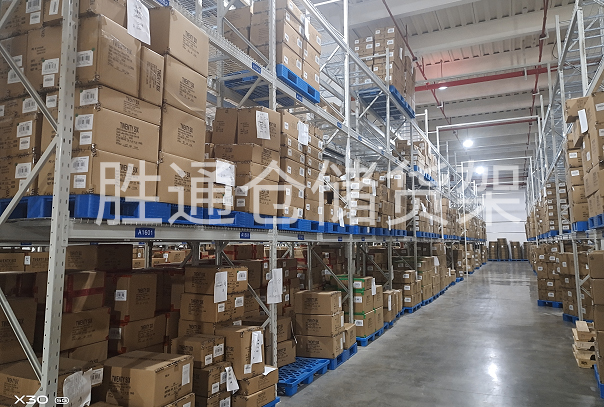 浙江針永體育用品有限公司188組重型網(wǎng)層板貨架成功交付