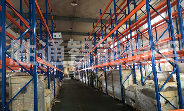 祝賀浙江萬(wàn)寶龍膠粘制品重型橫梁貨架項(xiàng)目順利交付使用