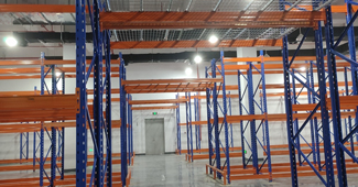 勝通重型貨架憑借匠心品質(zhì)，贏得浙江大冢制藥的一致好評(píng)！