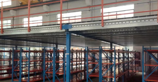 鋼平臺(tái)廠家太多，不知道該選哪家？來看看中汽是怎么選的！