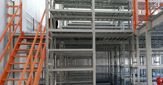 勝通閣樓貨架幫助蘭溪新奧華紡織提升倉(cāng)儲(chǔ)性能，效果真的棒！