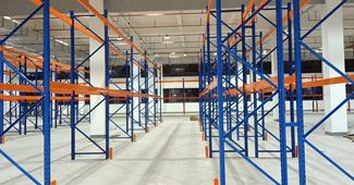 一款量身定制的重型貨架，讓永藝家具的倉庫變得更大！