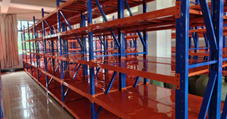 好中型貨架，勝通造：恭喜杭州實(shí)興服飾中型貨架項(xiàng)目圓滿成功！