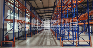 企業(yè)倉儲要想降本增效，選擇勝通重型貨架準錯不了！