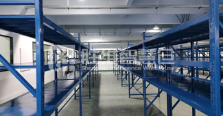 勝維智慧倉精細(xì)定制中型貨架，提升電子企業(yè)倉儲(chǔ)效率！