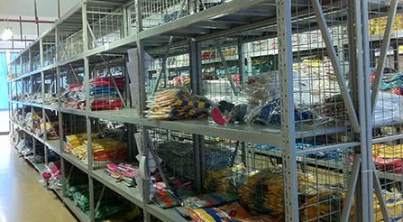 輕型貨架特點展示