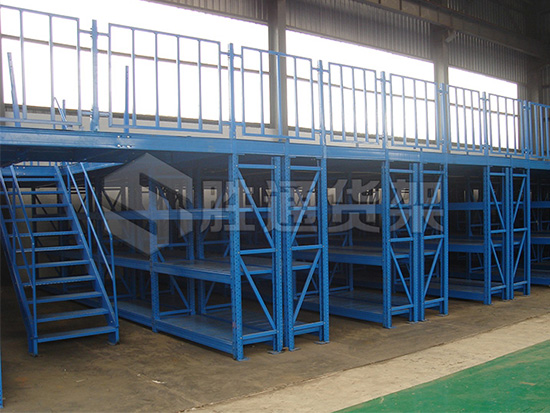 鋼平臺(tái).jpg 鋼平臺(tái).jpg