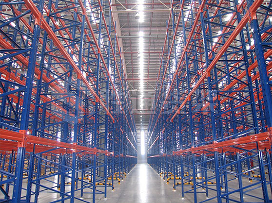 重型貨架、懸臂貨架、重型橫梁式貨架.jpg
