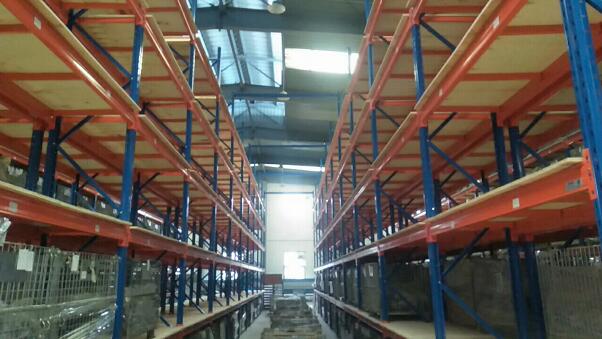 橡樹汽車.jpg 橡樹汽車.jpg