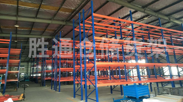 匯杰新材料重型橫梁貨架.jpg 匯杰新材料重型橫梁貨架.jpg