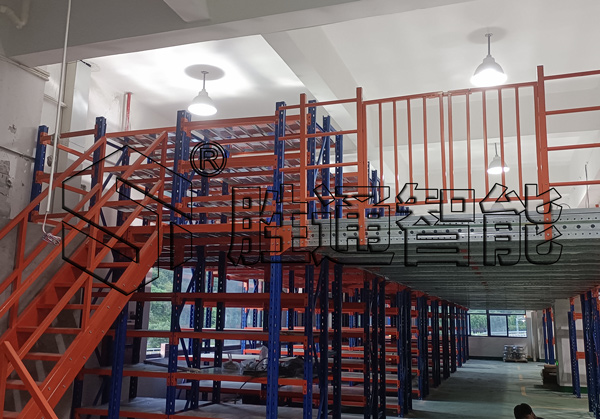 勝通閣樓貨架入駐浙江海盾倉庫，承重性強，儲存更驚人！