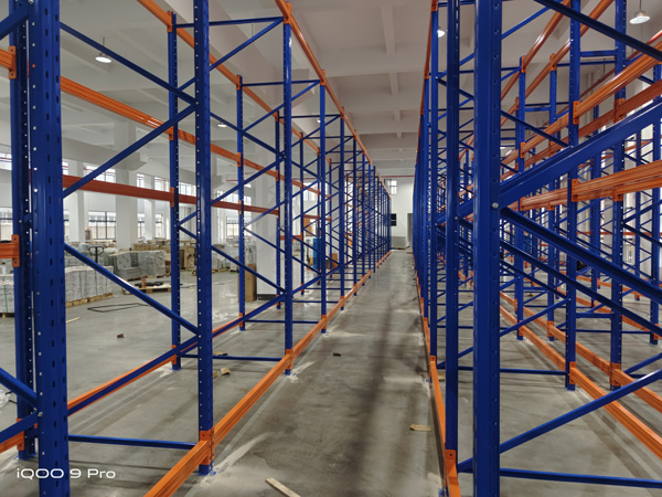 勝通攜重型貨架而來，重磅改造浙江亞炎科技股份有限公司原有倉庫！