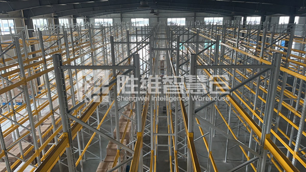 窄巷道貨架 窄巷道貨架