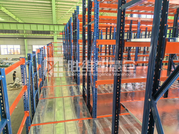 閣樓貨架 閣樓貨架