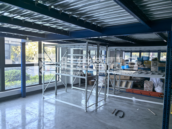 閣樓貨架 閣樓貨架