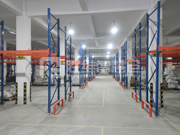 重型貨架600.jpg 重型貨架600.jpg