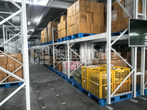 鞋業(yè)-重型貨架600.jpg 鞋業(yè)-重型貨架600.jpg