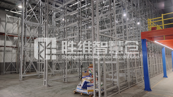 懸臂堆垛機(jī)立體庫(kù)600.jpg 懸臂堆垛機(jī)立體庫(kù)600.jpg