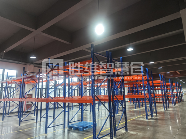 重型貨架600.jpg 重型貨架600.jpg