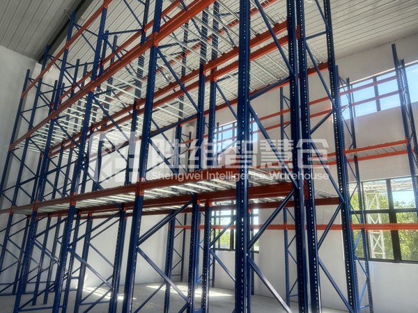 新材料重型貨架2600.jpg 新材料重型貨架2600.jpg