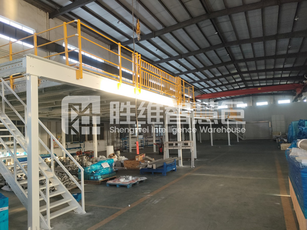 機械鋼平臺2600.jpg 機械鋼平臺2600.jpg