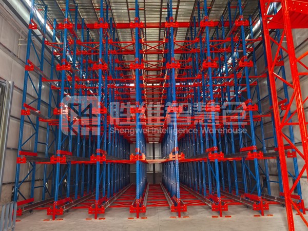 閣樓貨架2600.jpg 閣樓貨架2600.jpg